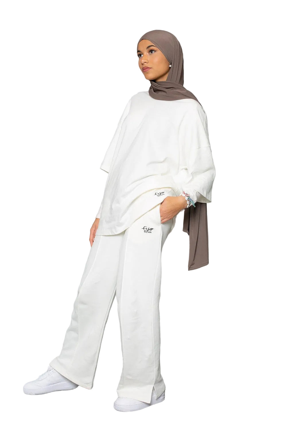 Tee shirt oversize blanc pour jeune fille modeste