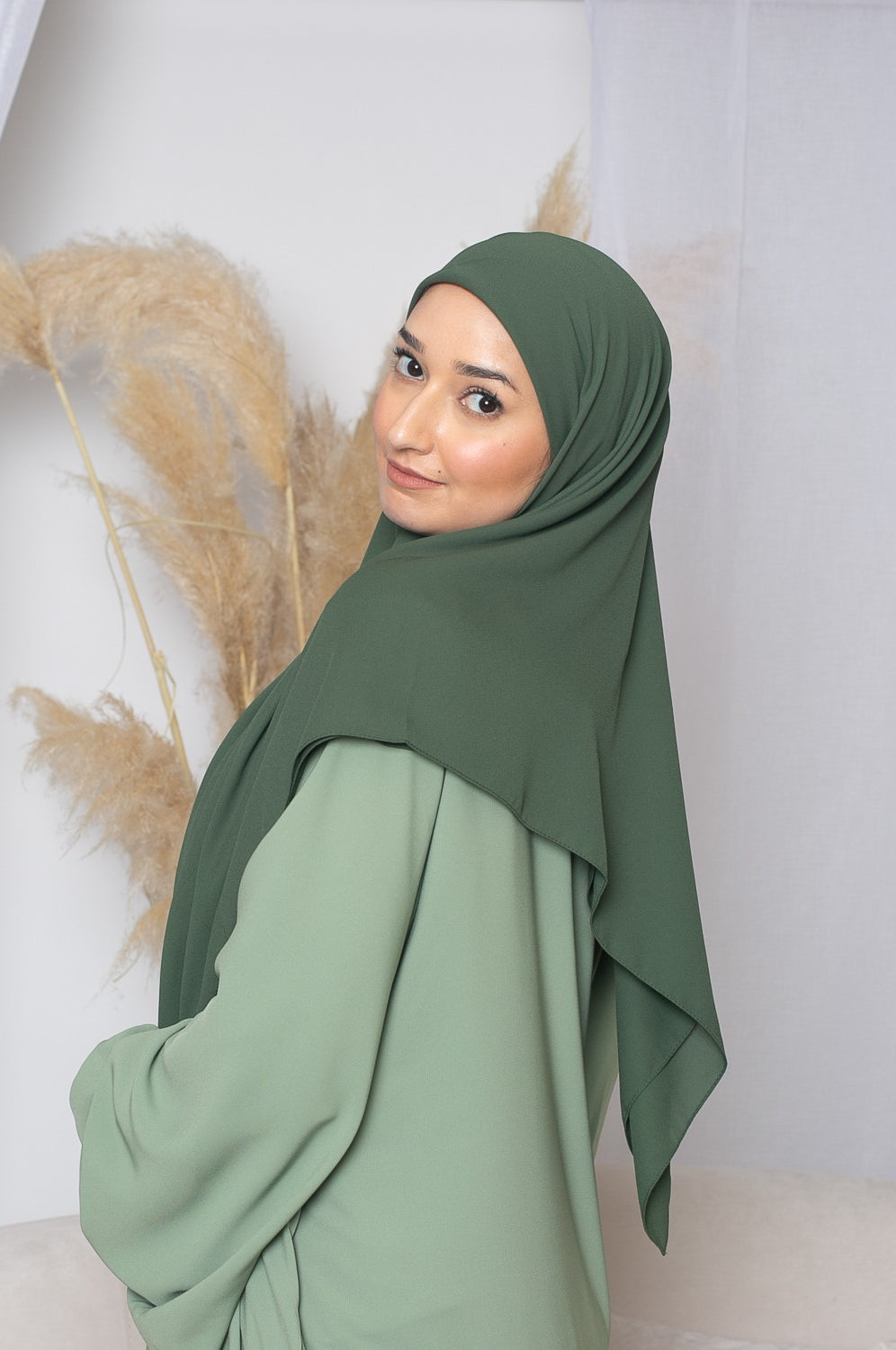Hijab carré kaki foncé