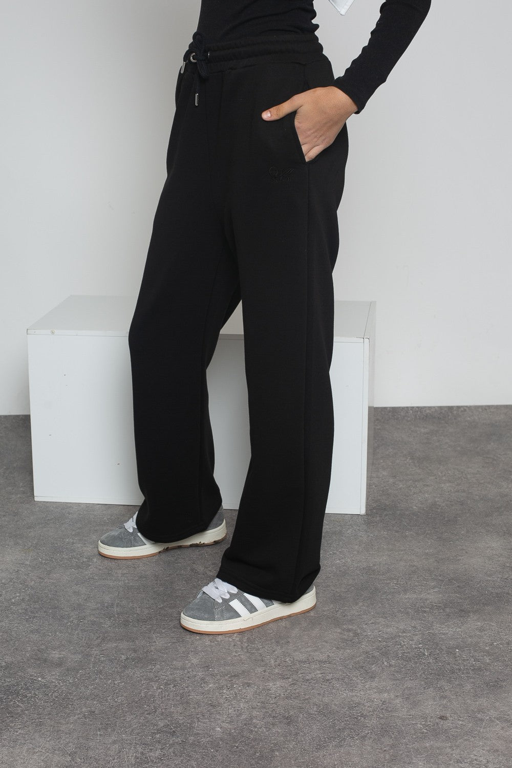 Bas de jogging ample noir pour femme musulmane. Coton. Marque Salam