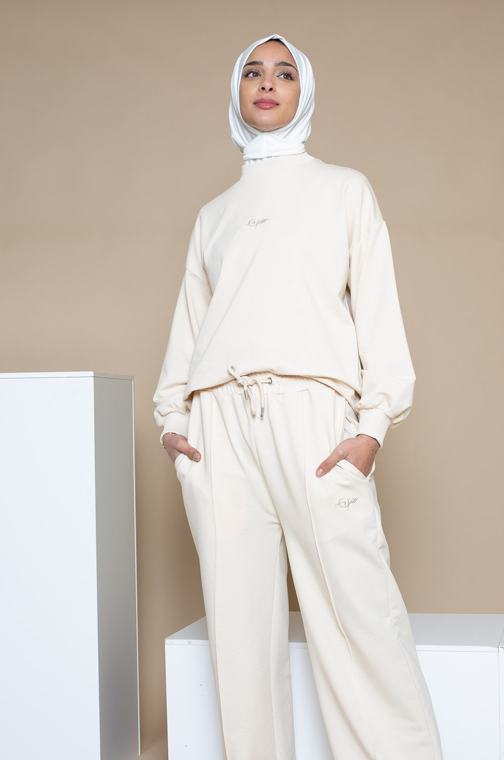 Pantalon large d'été pour femme. Style décontracté boutique hijab musulmane.