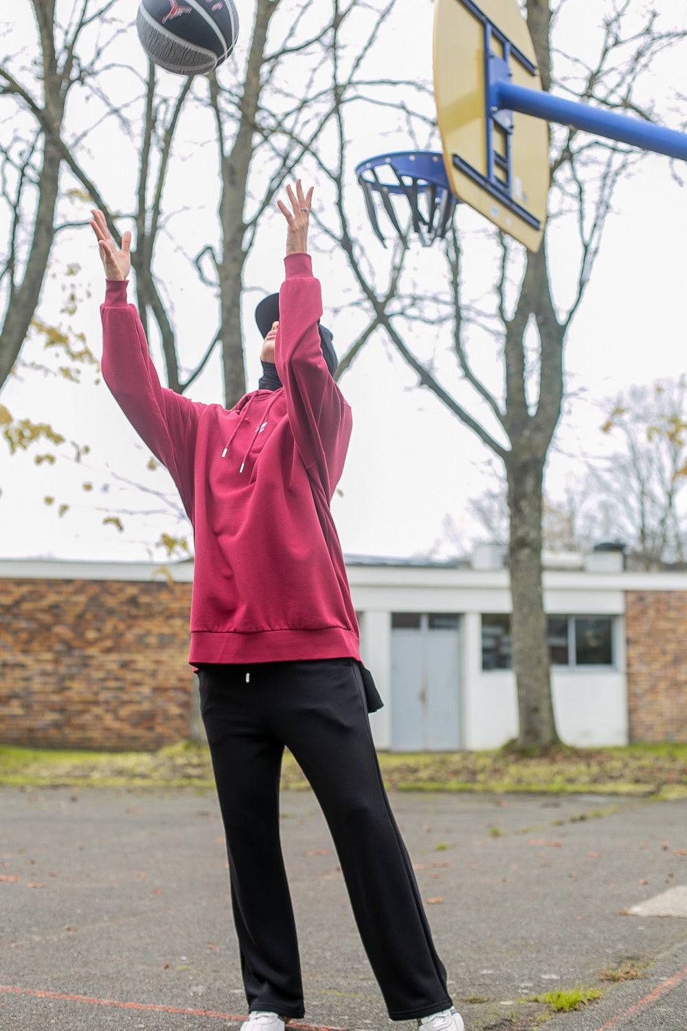 Bas de jogging ample noir pour femme musulmane. Coton. Marque Salam