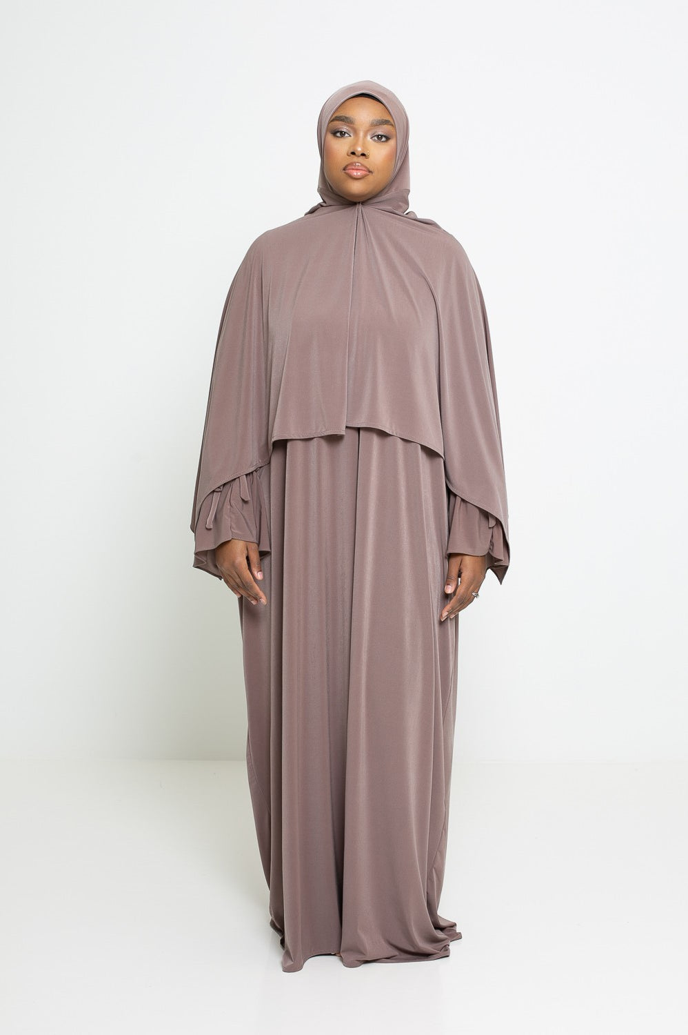 Tenue de prière Ramadan 2025.