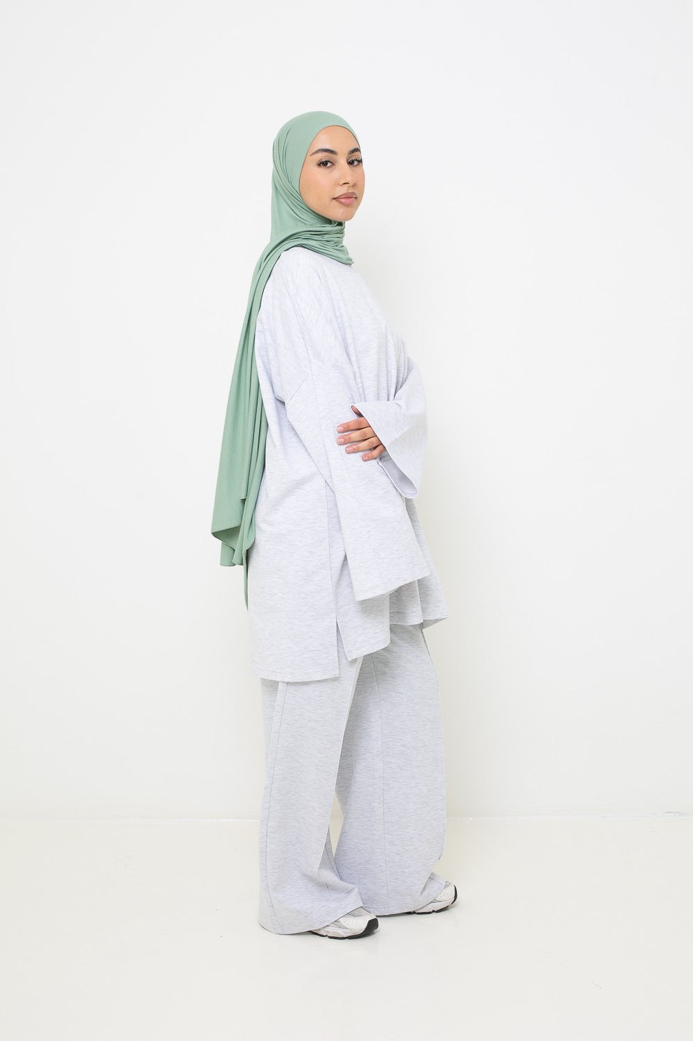 Haut ample en coton pour femme musulmane collection printemps été 2025