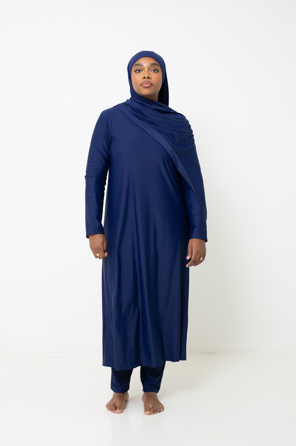 Burkini long et large de qualité qui ne colle pas. Boutique musulmane de burkini moderne.