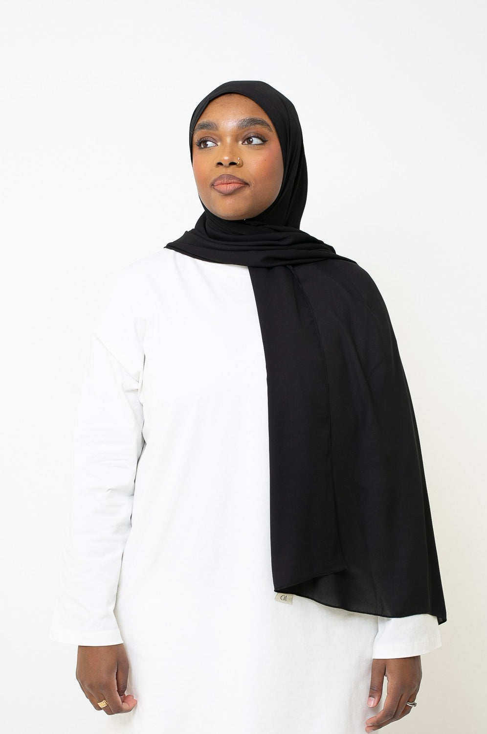 Hijab mousseline premium noir pour printemps été