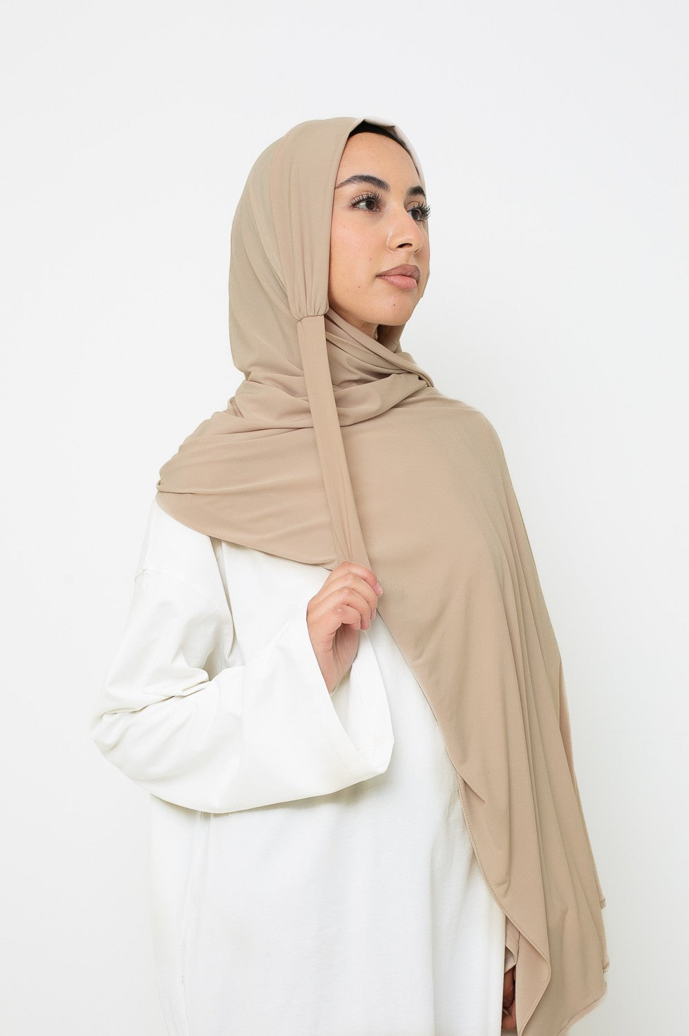 Hijab prêt à nouer jersey premium café au lait