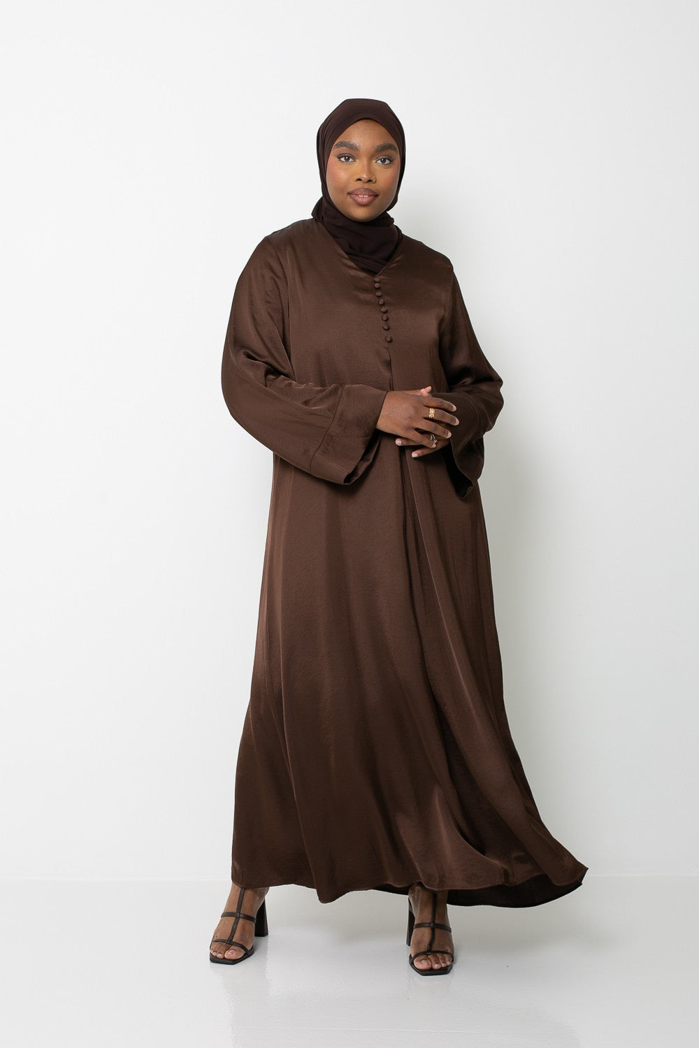Robe satinée choco pour femme musulmane