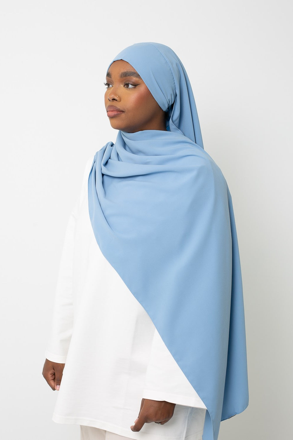 Hijab prêt à nouer soie de Médine bleu