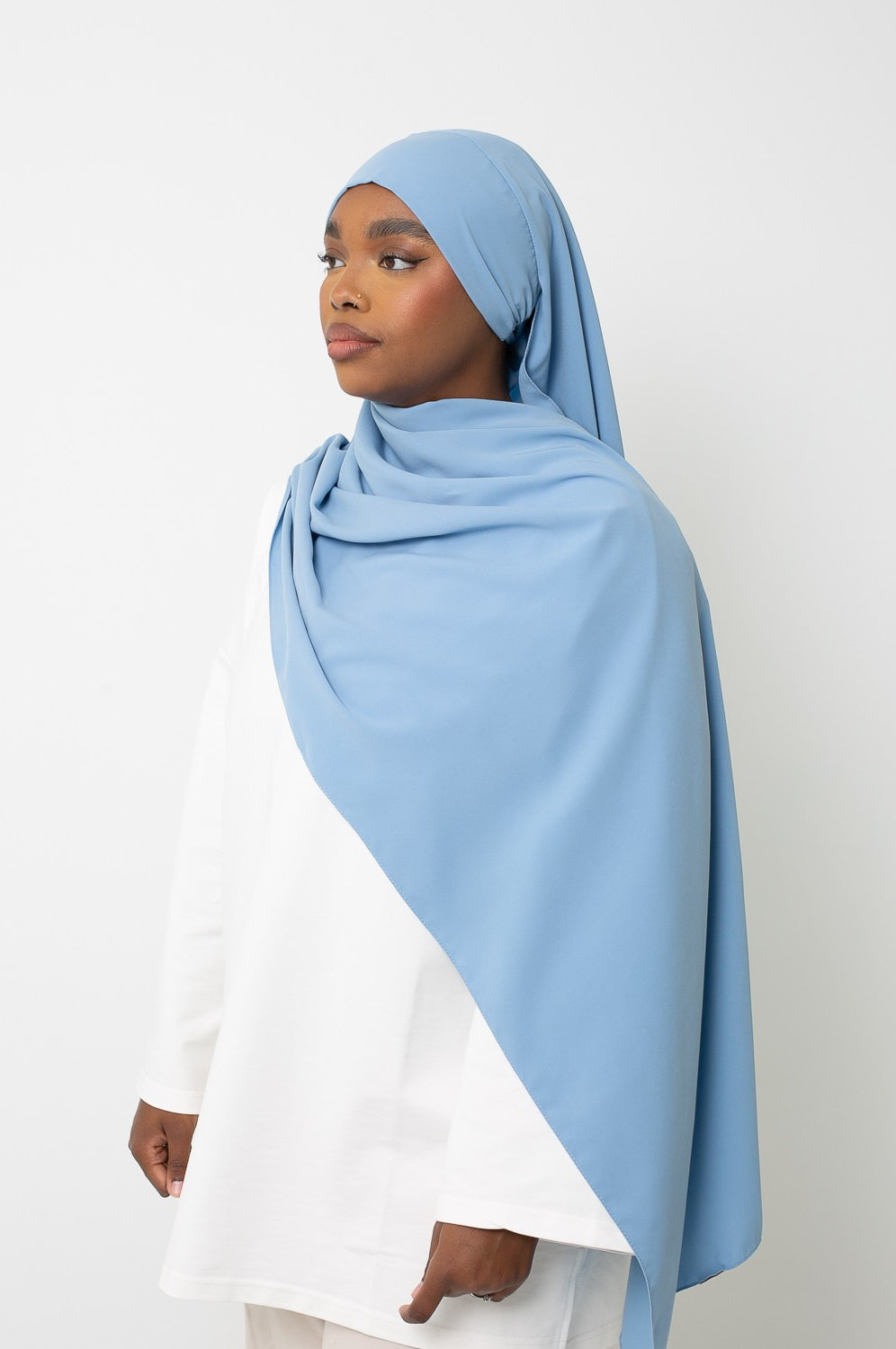 Hijab prêt à nouer soie de Médine bleu