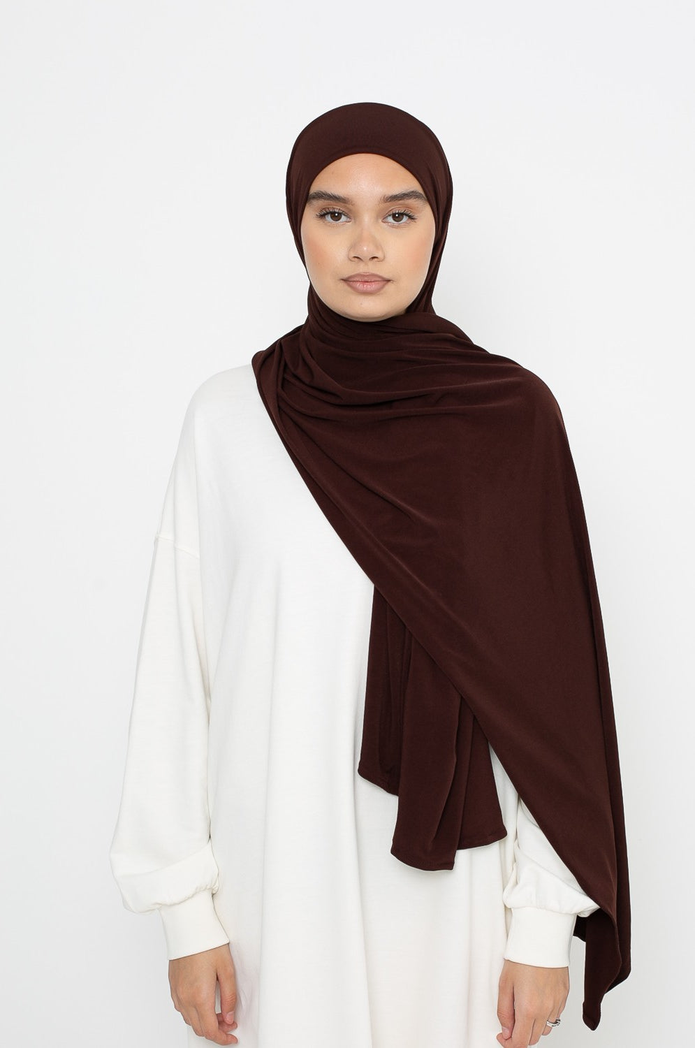 Hijab jersey premium prêt à nouer choco