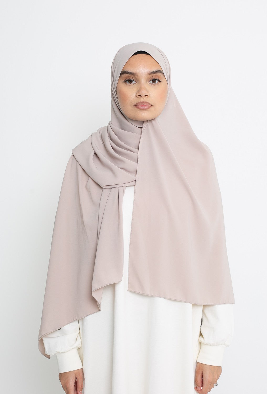 hijab soie de médine beige sable