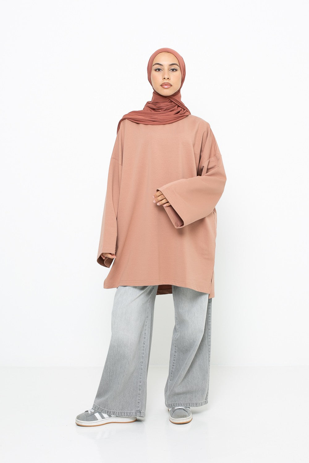 Haut ample en coton sport pour femme voilée moderne. Boutique hijab.