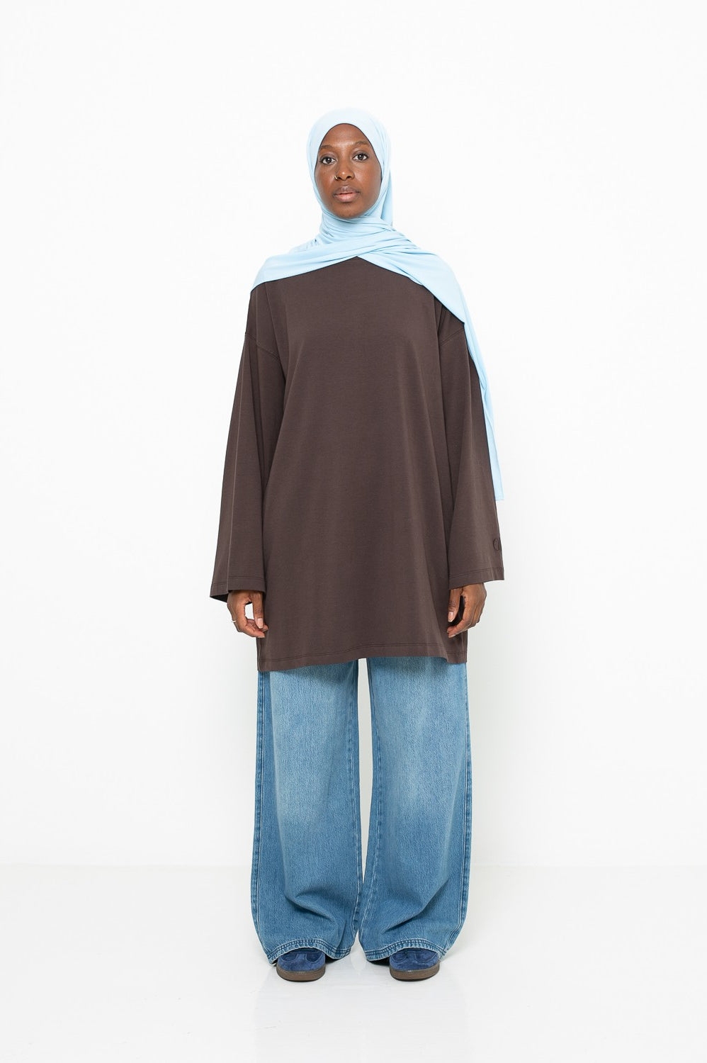 Maxi t-shirt ample manche en longue en coton pour femme musulmane. Boutique hijab.