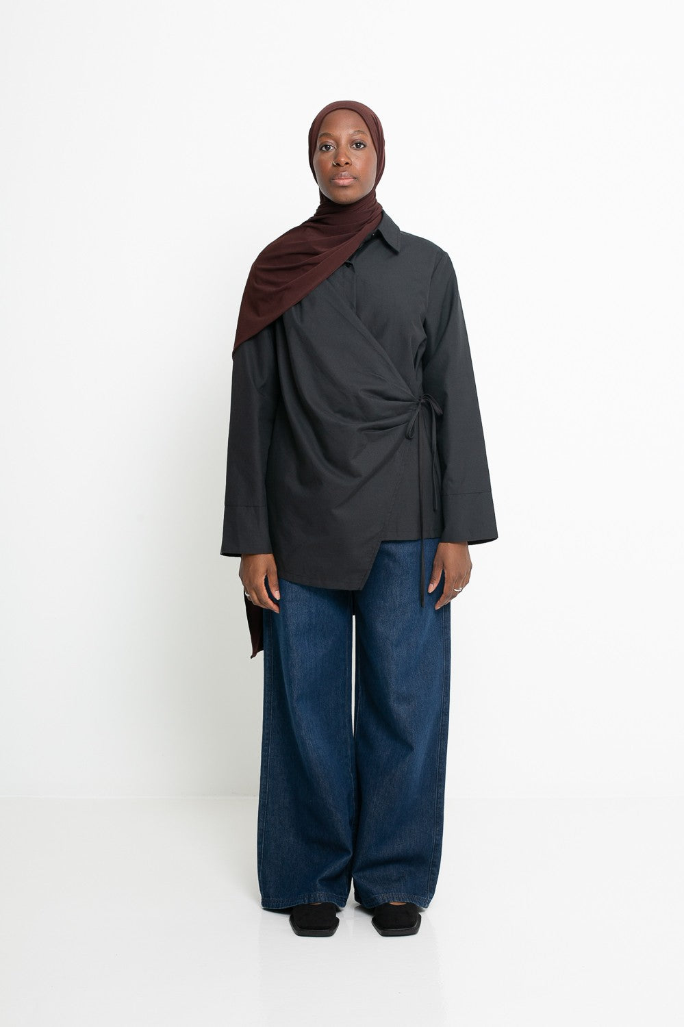 Chemise création à nouer premium pour femme musulmane. Boutique hijab mode.