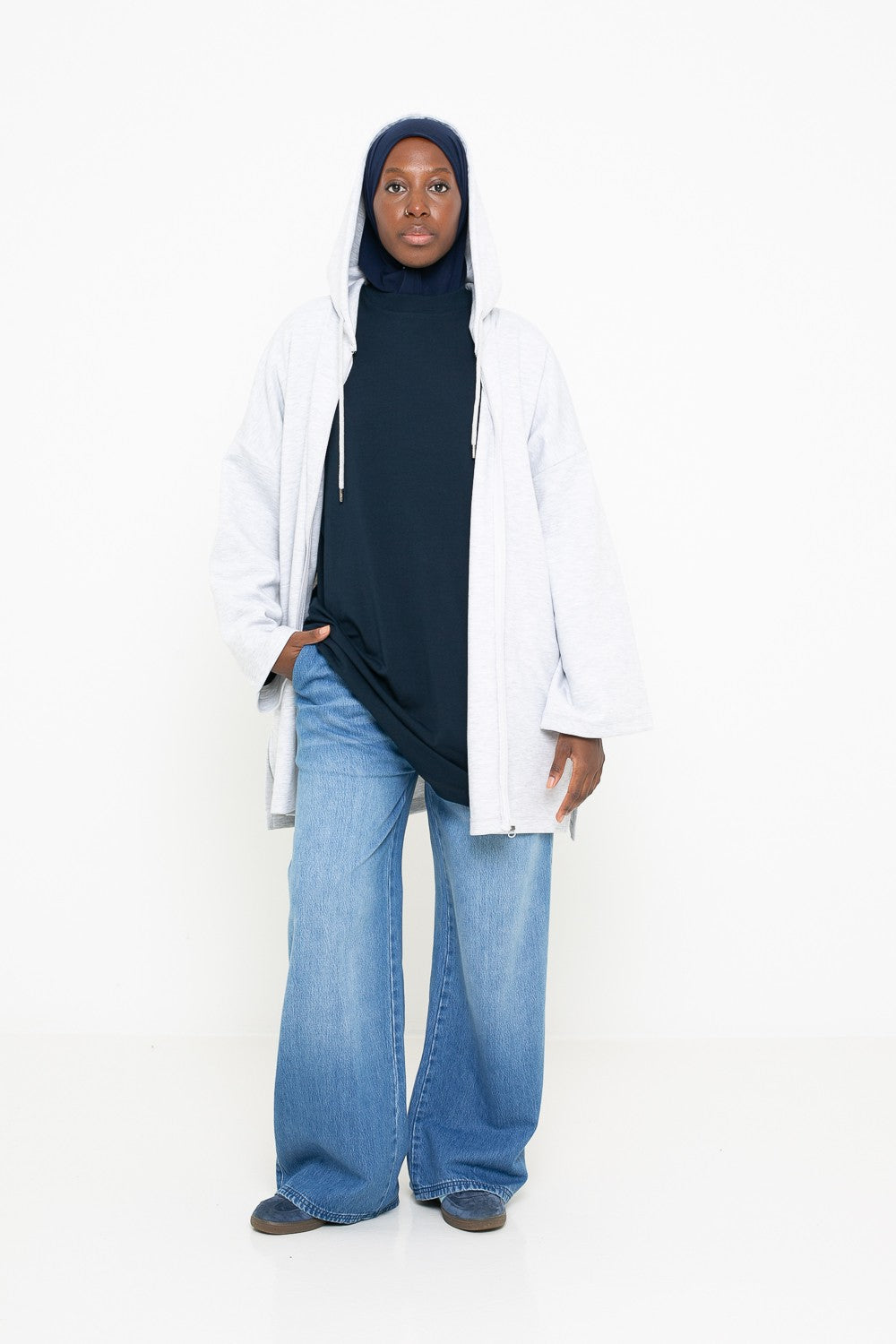 veste longue sport wear à capuche pour femme musulmane