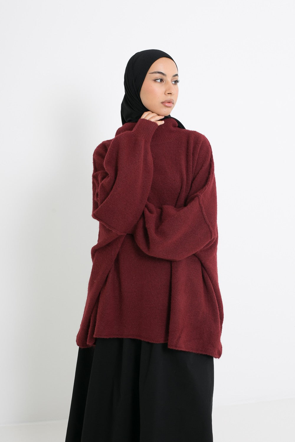 Pull large brique détail manche ample. Boutique hijab moderne.