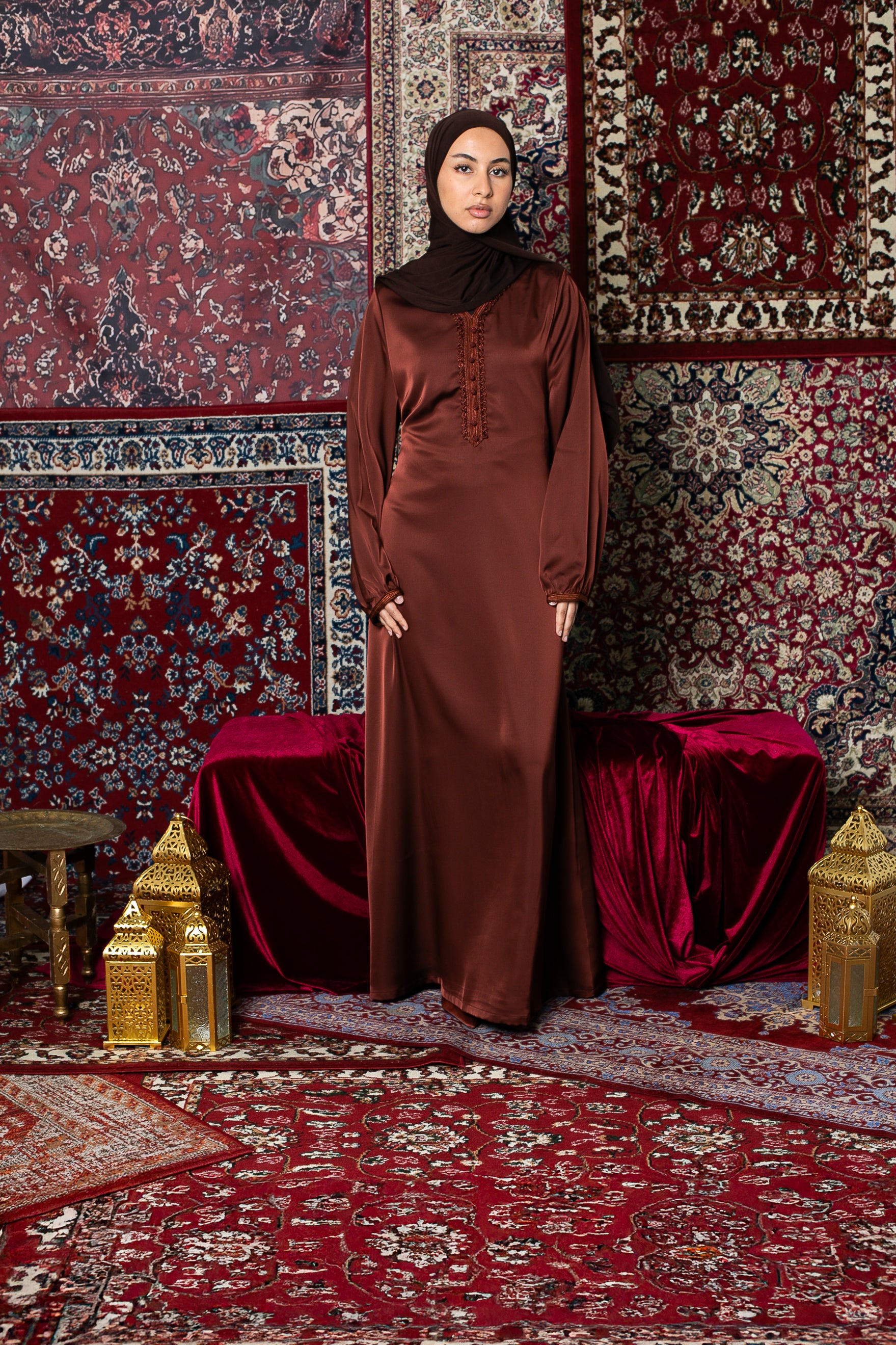 Robe traditionnelle pour femme moderne musulmane. Collection ramadan 2026.