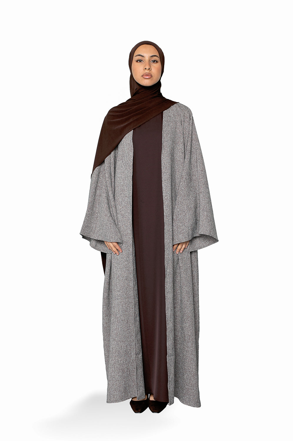 Abaya ample moderne brown pour femme musulmane en tissu tweed; Boutique hijab.
