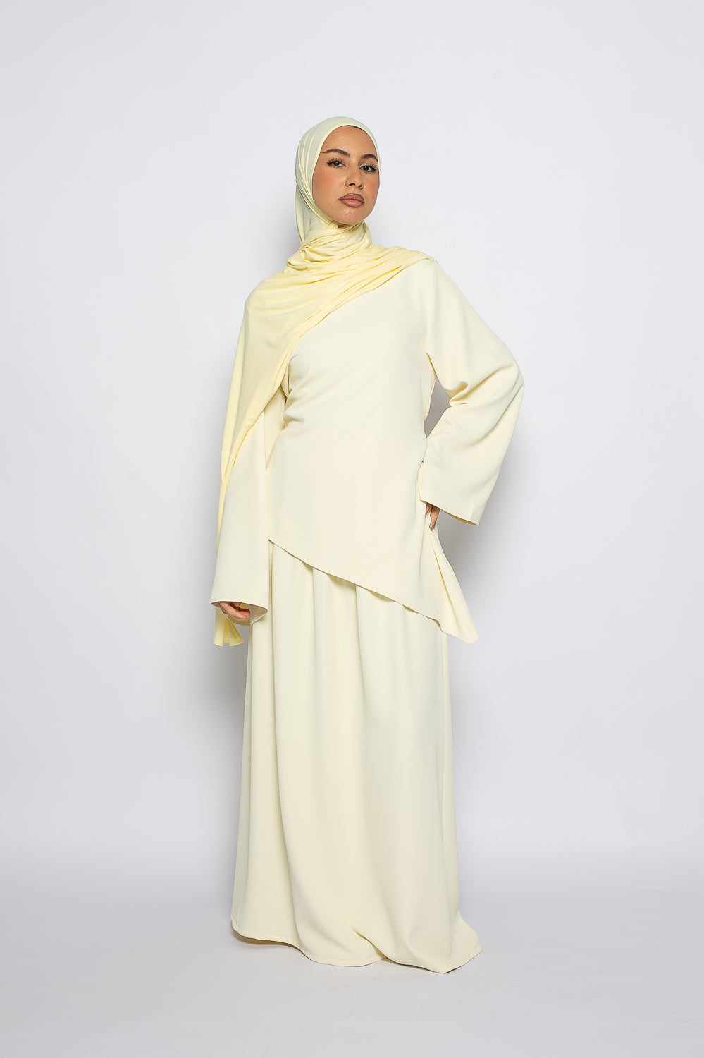 Ensemble jupe printemps été jaune coupe asymétrique pour femme musulmane