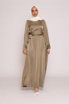 Abaya luxery satiné kaki clair boutique musulmane vêtement pour femme