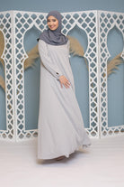 Robe longue mastoura coupe évasée gris clair boutique hijab pour femme musulmane