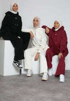 ensemble jogging Salam