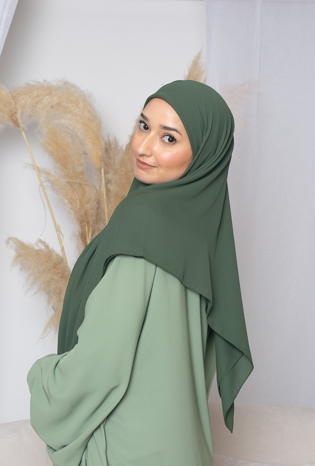 Hijab carré kaki foncé