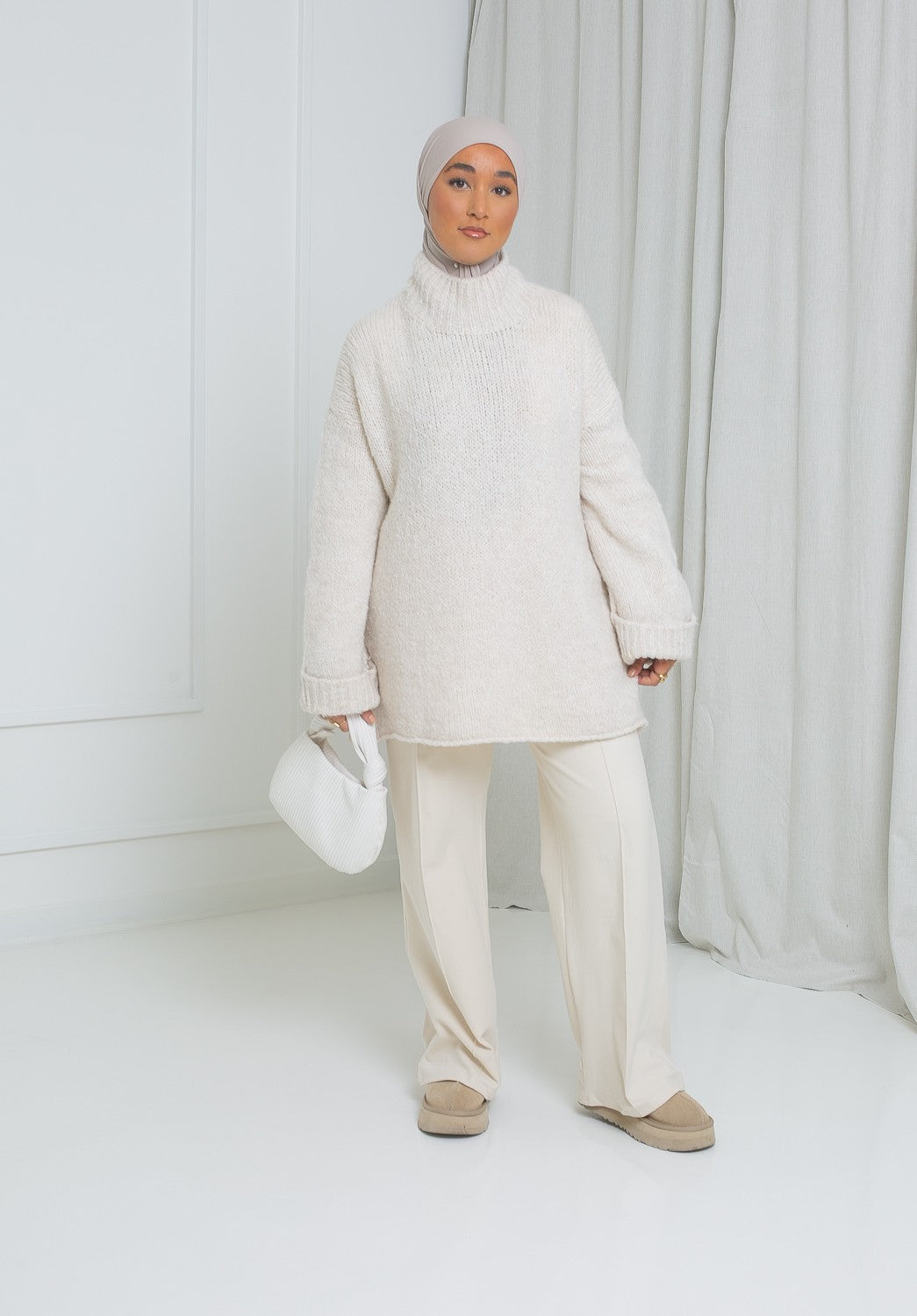 Pantalon hiver ample polaire crème pour femme moderne musulmane