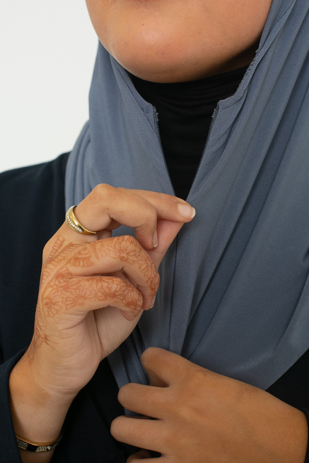 Hijab cagoule zip pour sport femme musulmane