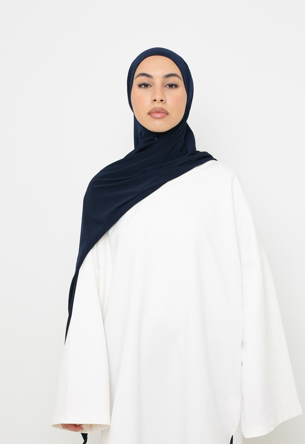 Hijab Jersey premium bleu foncé
