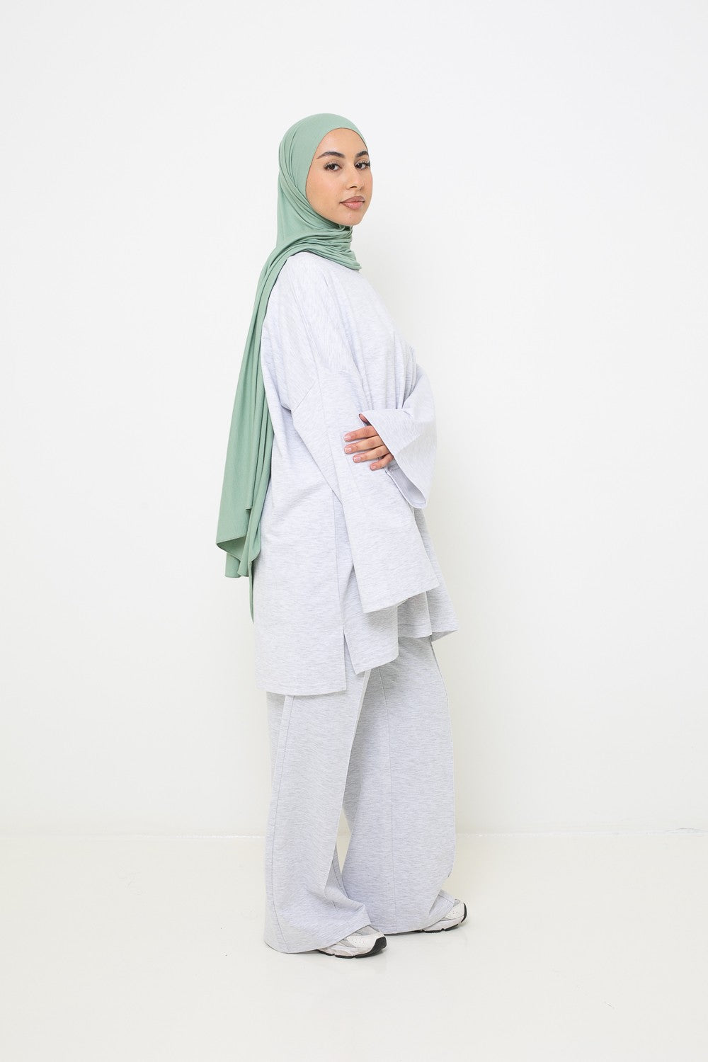 Haut ample en coton pour femme musulmane collection printemps été 2025