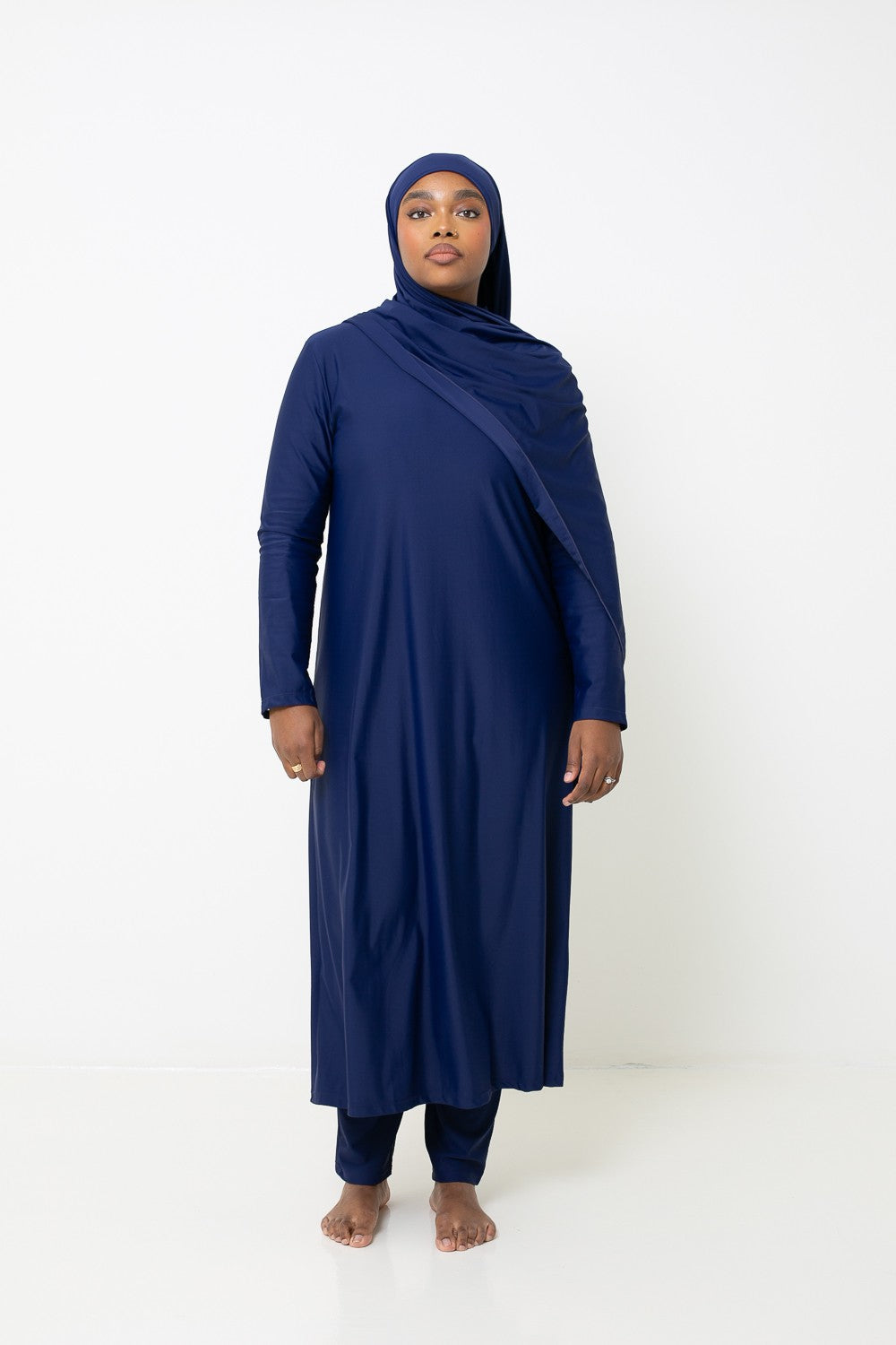 Burkini long et large de qualité qui ne colle pas. Boutique musulmane de burkini moderne.