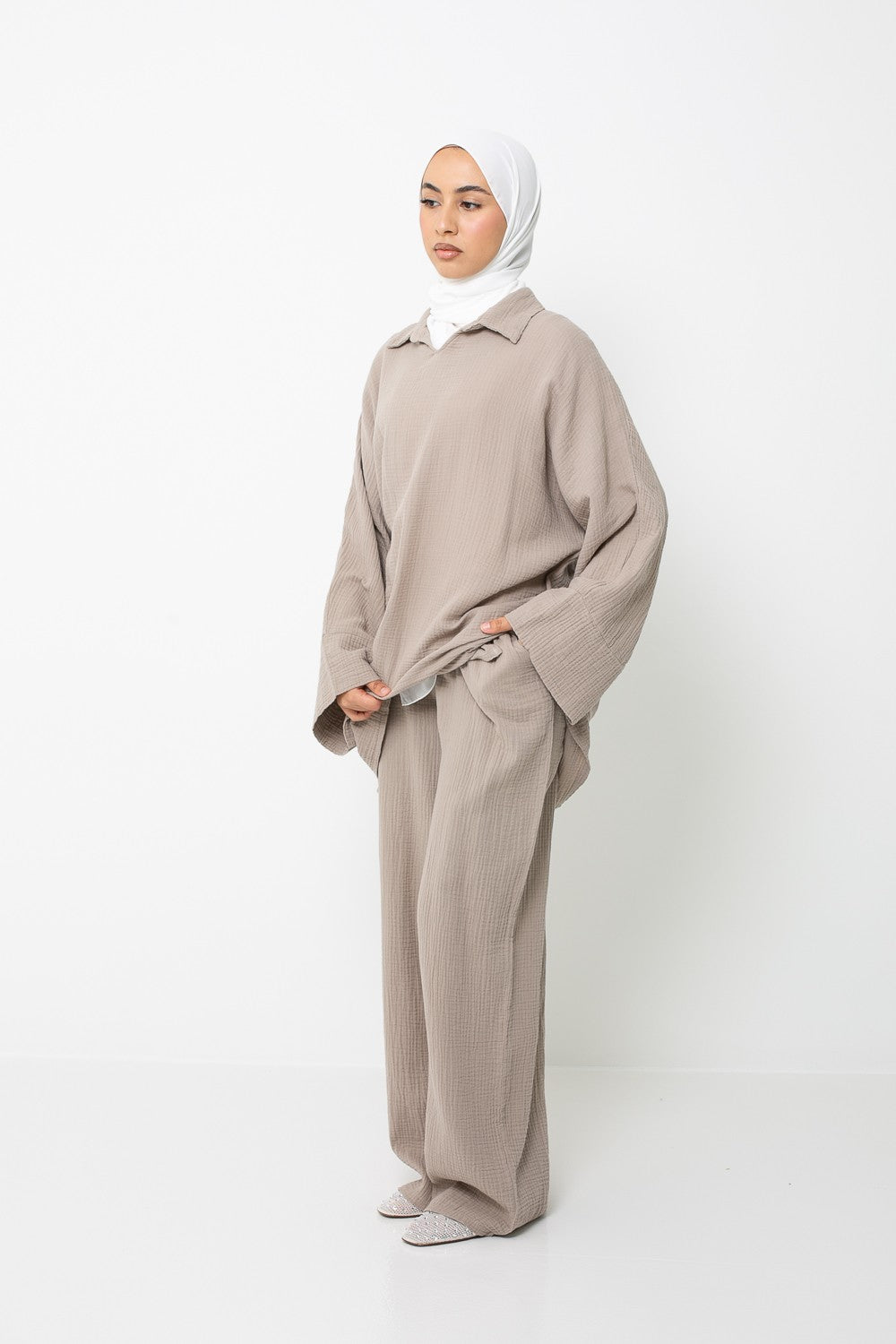 Ensemble gaz de coton ample printemps été avec pantalon ample et tunique longue. Boutique hijab pour femme musulmane