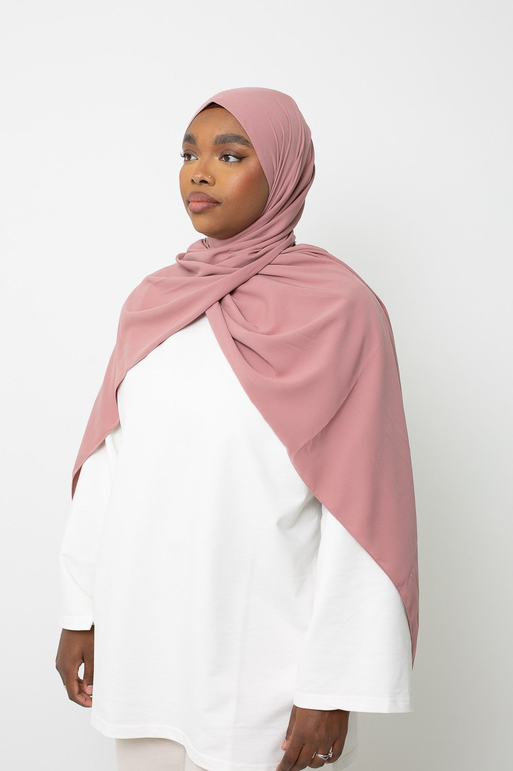 Hijab soie de Médine prune