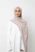 Hijab prêt à nouer beige soie de Médine