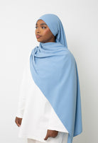 Hijab prêt à nouer soie de Médine bleu