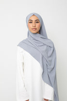 Hijab prêt à nouer soie de Médine gris