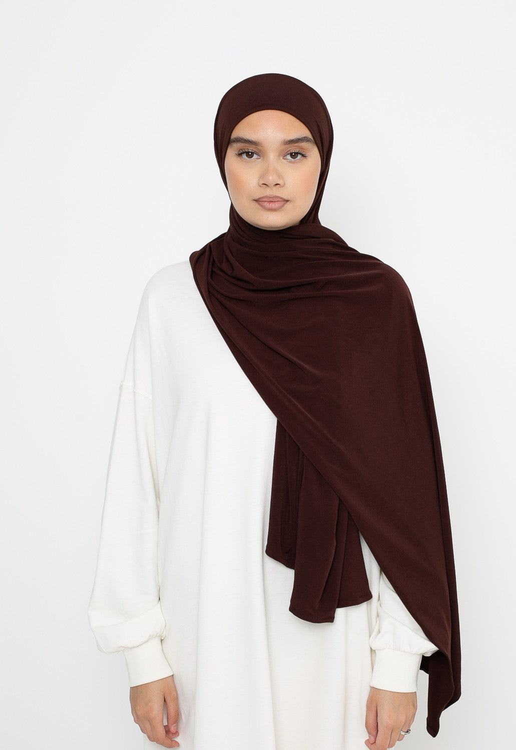Hijab jersey premium prêt à nouer choco