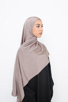 Hijab jersey satin premium taupe