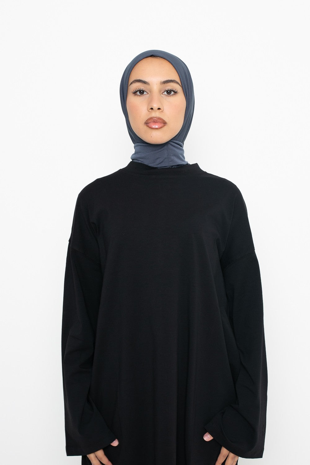Hijab sport enfilable avec pression. Boutique musulmane pour femme.