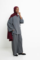 Pantalon ample habillé création pour femme musulmane. Boutique hijab moderne.
