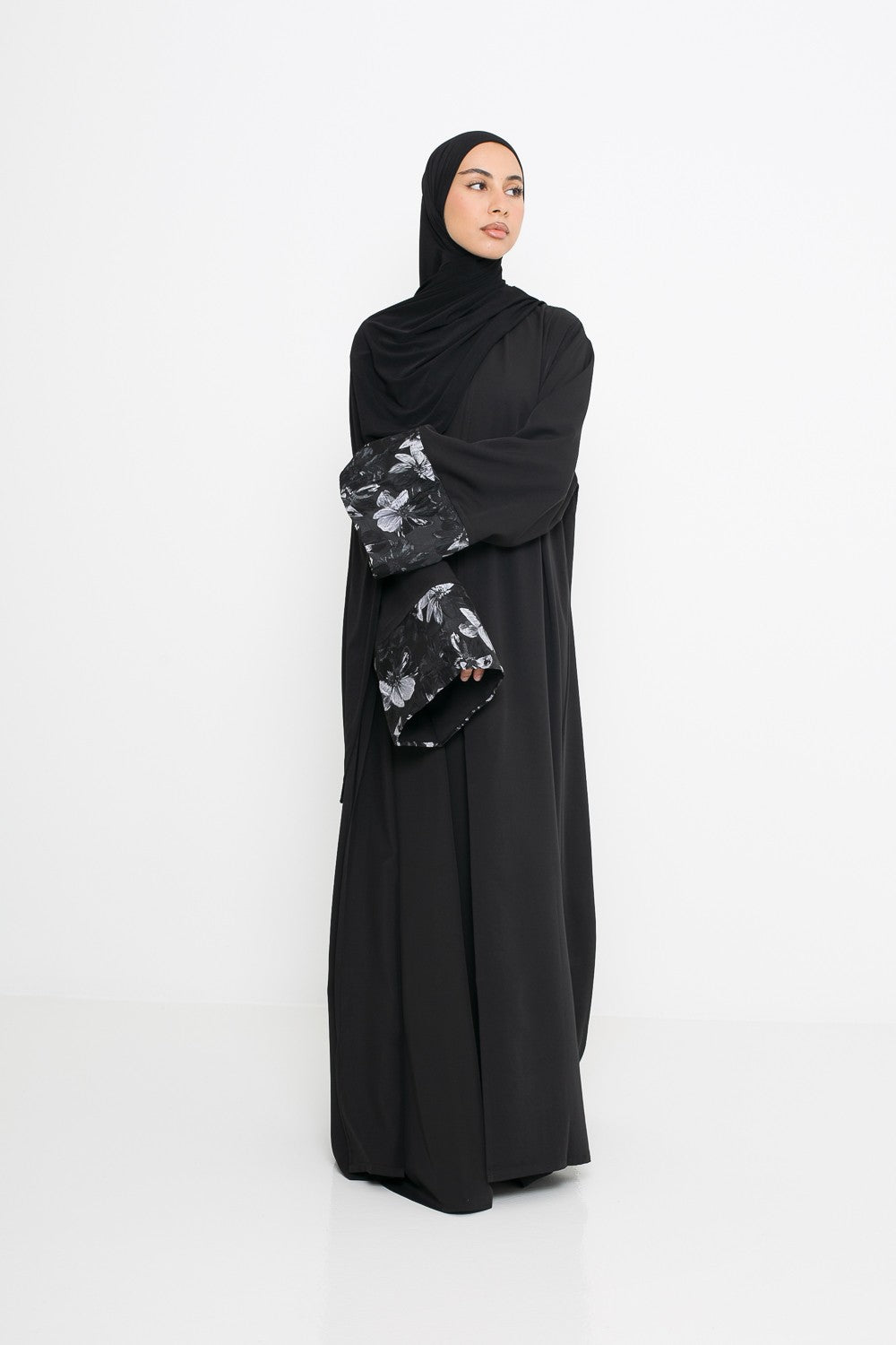 Kimono brocard noir pour femme musulmane