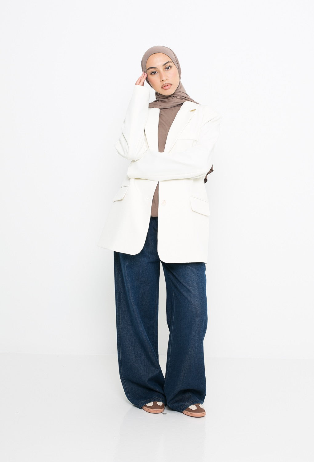 Blazer tendance crème pour femme musulmane. Boutique hijab moderne