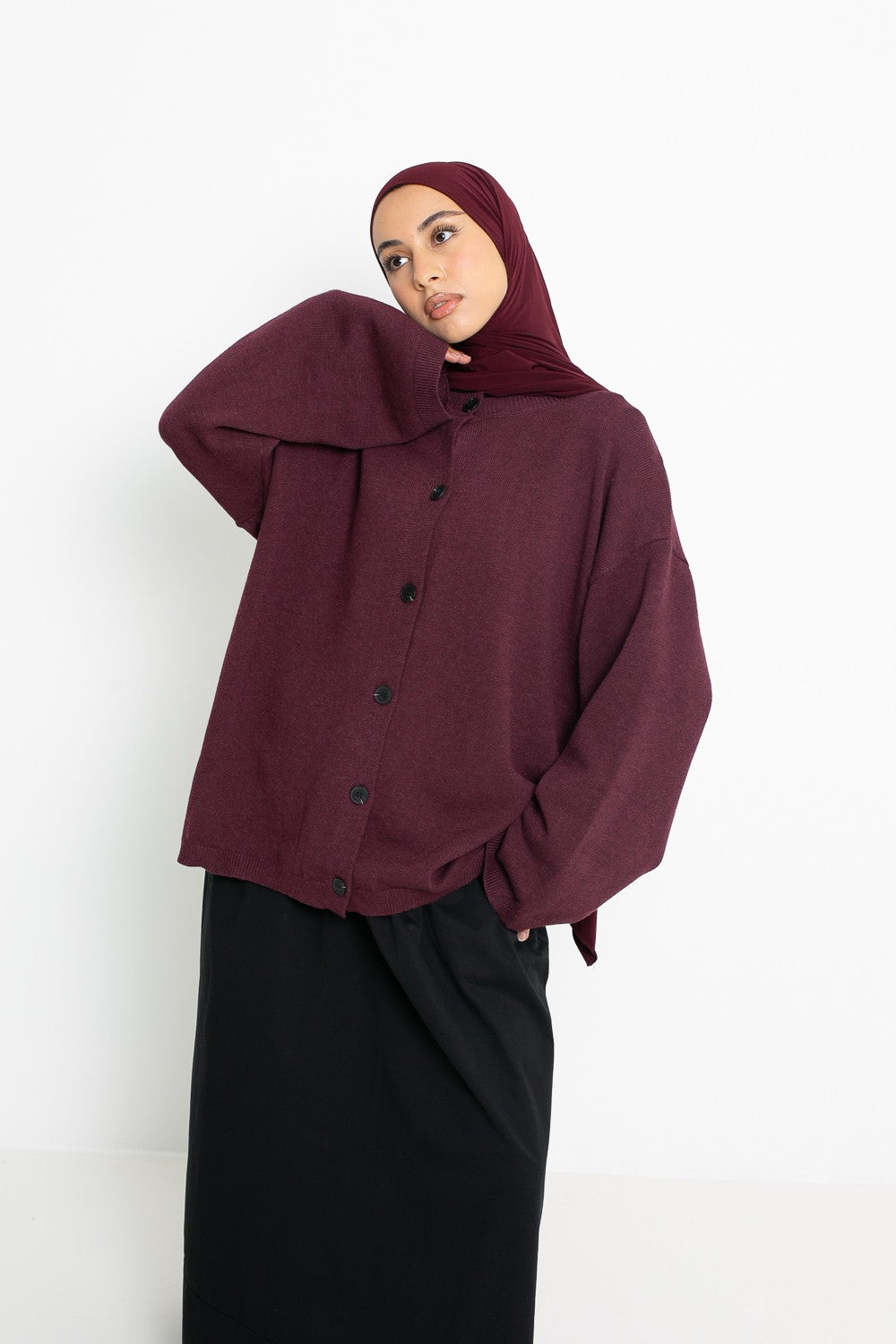 Cardigan gilet maille hiver pour femme musulmane. Boutique hijab moderne