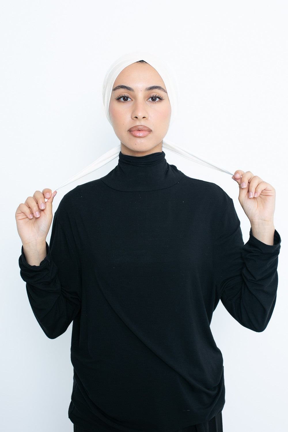 bonnet croisé à nouer sous hijab en jersey