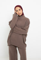 Zoom manchette tissu et coupe ample