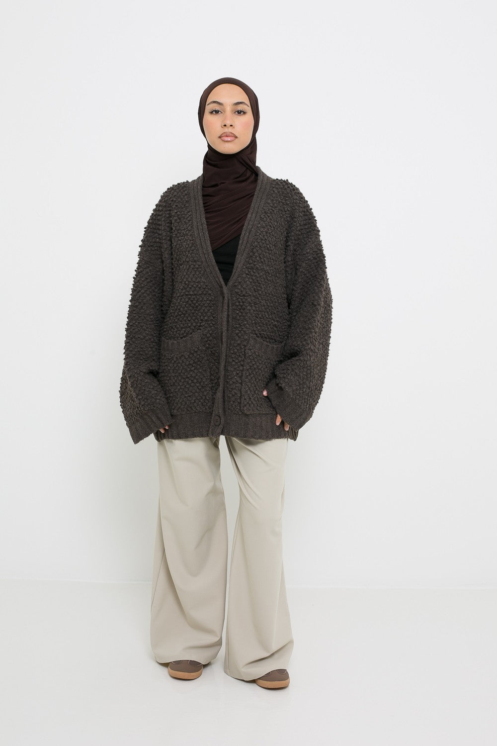 Gilet épais d'hiver coupe ample pour femme modeste.