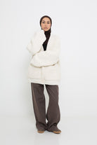 Maxi gilet chaud ample pour femme musulmane.