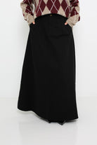 Jupe ample en coton, détail poche. Pour femme musulmane