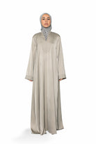 Robe moderne et traditionnelle pour femme musulmane. Boutique hijab.